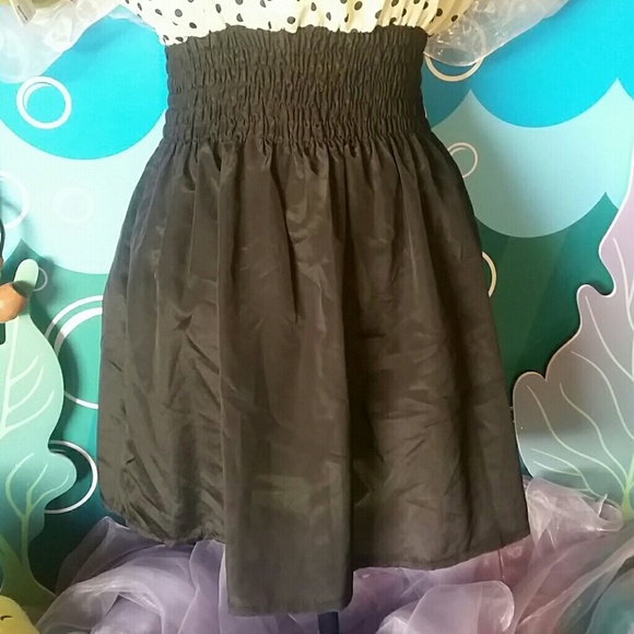 Cream and black Polka-dot satin dress - Picture 3 of 7